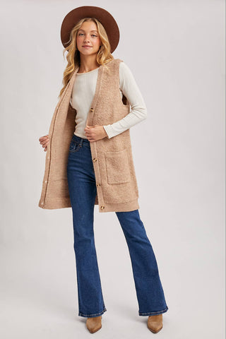 BUTTON DOWN V-NECK TEDDY KNIT LONG LINED VEST: DK.BROWN