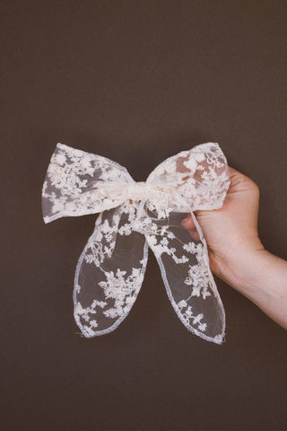 Martha Bow Barrette: Cream