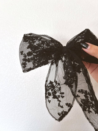 Martha Bow Barrette: Black