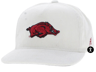 "UNIVERSITY OF ARKANSAS" HAT WHITE CORDUROY W/RAZORBACK LOGO