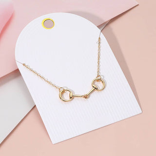 Metal Horsbit Pendant Necklace: Yellow Gold