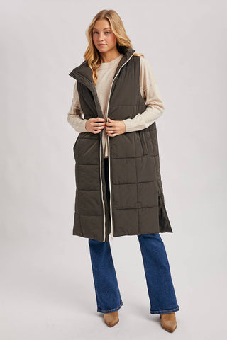 QUILTED LONGLINE PUFFER VEST: ASH