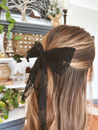 Martha Bow Barrette: Cream