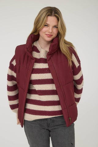SOLID ZIP UP PUFFER VEST: BURGUNDY