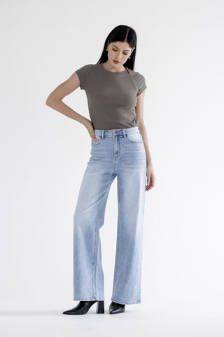 Super High Rise Straight Leg Loose Fit Denim