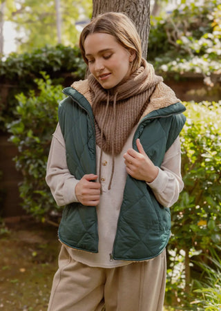 Quilted Fleece Lined Puffer Vest Green