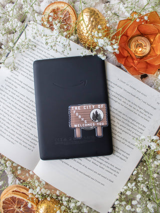 Forks, WA Sign Kindle / Phone Grip 