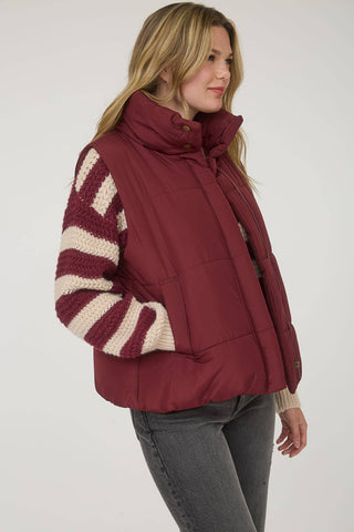 SOLID ZIP UP PUFFER VEST: BURGUNDY