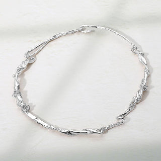 Organic Metal Twisted Chain Necklace: Rhodium