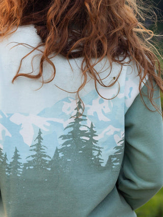 Cascadia Pullover: XL