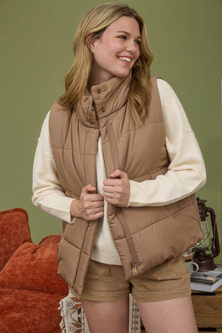 SOLID ZIP UP PUFFER VEST: BURGUNDY