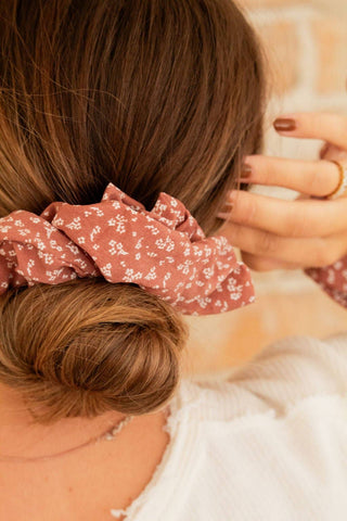 Pansy Floral Jumbo Scrunchie