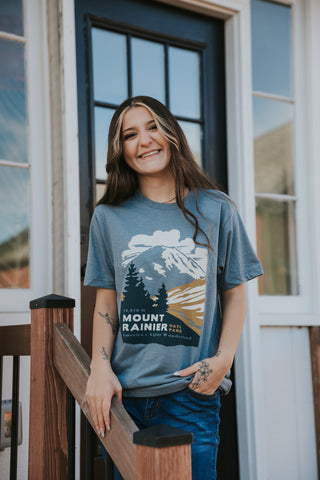 Mount Rainier National Park Tee: Manatee / XL