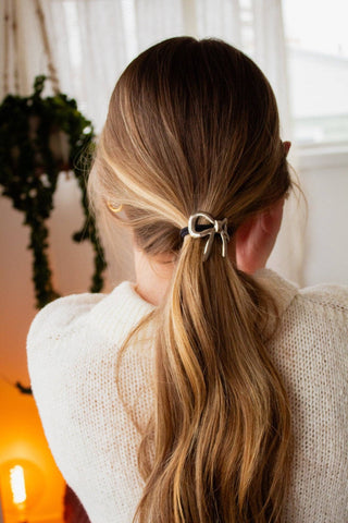 Gilded Bow Ponytail Cuff: Silver
