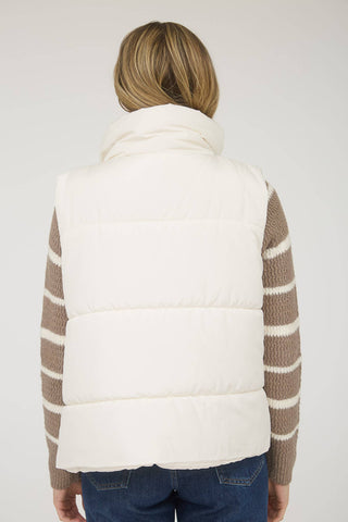 SOLID ZIP UP PUFFER VEST: BURGUNDY