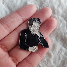 Edward Cullen Vampire Enamel Pin Lapel Brooch Metal Badge Jewelry Accessary