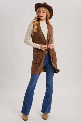 BUTTON DOWN V-NECK TEDDY KNIT LONG LINED VEST: DK.BROWN