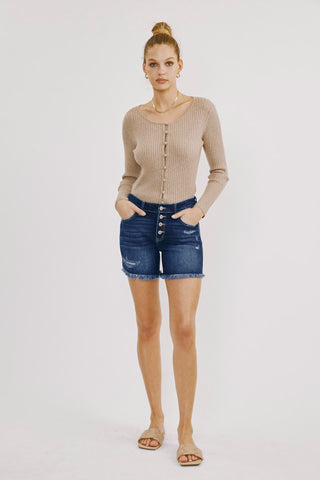 Kan Can Mid-Rise Button Up Shorts